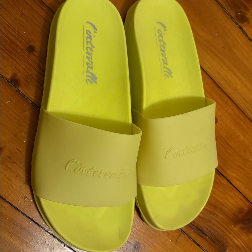Bright Yellow Lintervalle Slide Sandals Waterproof